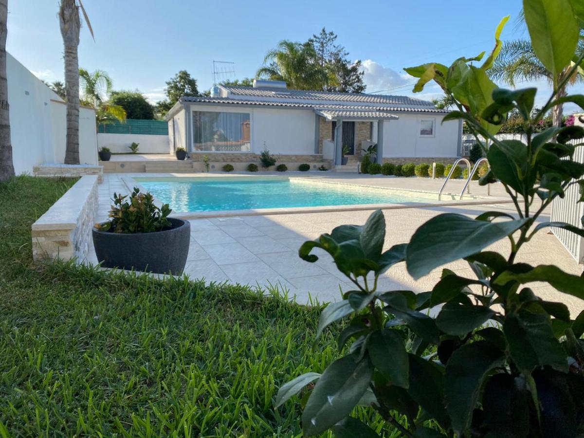 Villa Roby Trappeto  Exteriér fotografie